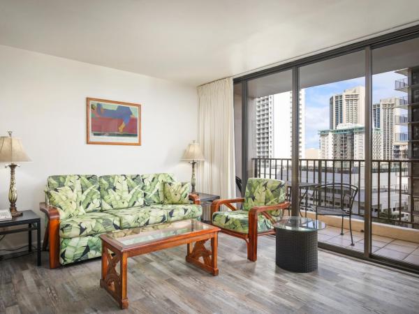 Aston at the Waikiki Banyan : photo 2 de la chambre suite 1 chambre