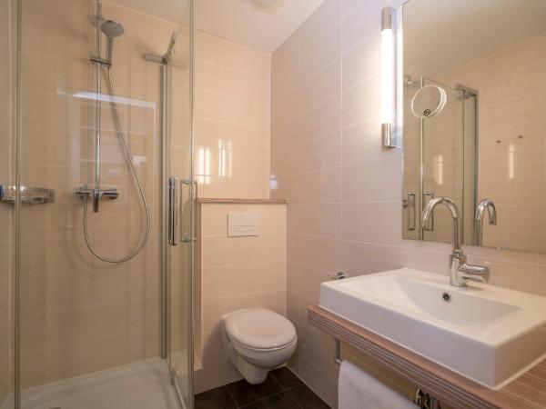 NP Hotel Königshof : photo 1 de la chambre chambre simple