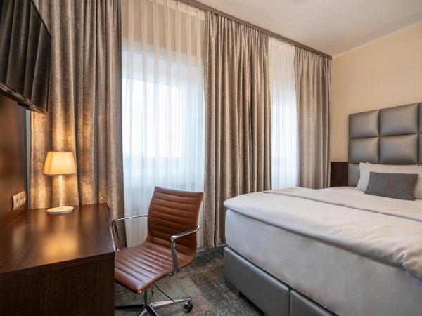 NP Hotel Königshof : photo 3 de la chambre chambre simple supérieure