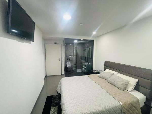 Ergosuites : photo 1 de la chambre chambre double avec salle de bains privative