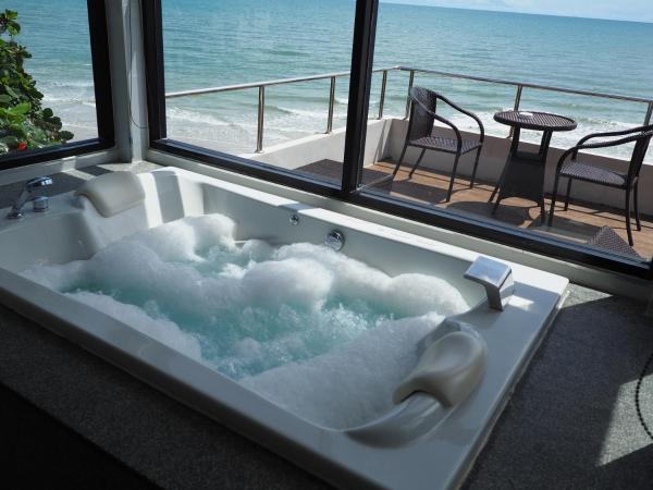 Du Talay Hotel Koh Chang : photo 4 de la chambre jacuzzi with sea view