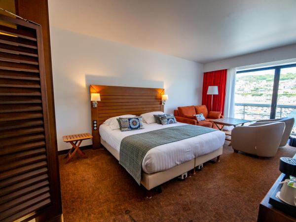 Hotel Le Grand Pavois : photo 4 de la chambre chambre double ou lits jumeaux - vue sur port