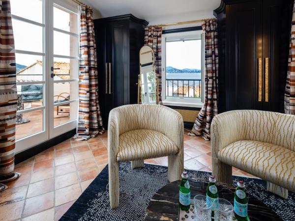 Le Yaca Saint-Tropez : photo 6 de la chambre  suite duplex avec terrasse - vue sur mer