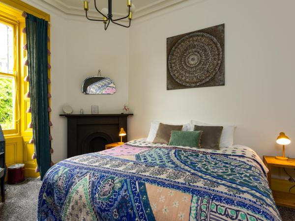 New Town Guest House (Adults Only) : photo 6 de la chambre chambre double ou lits jumeaux