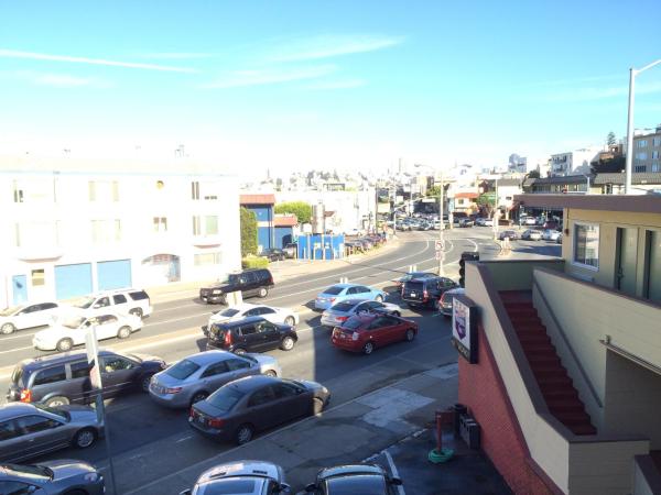 Economy Inn : photo 1 de la chambre chambre lit queen-size