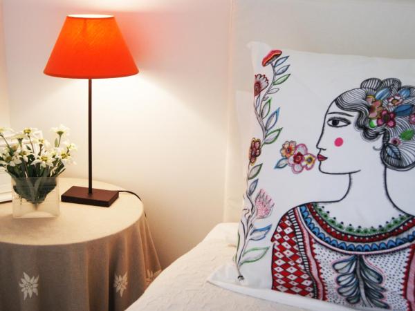 La ferme de gigognan : photo 4 de la chambre chambre triple