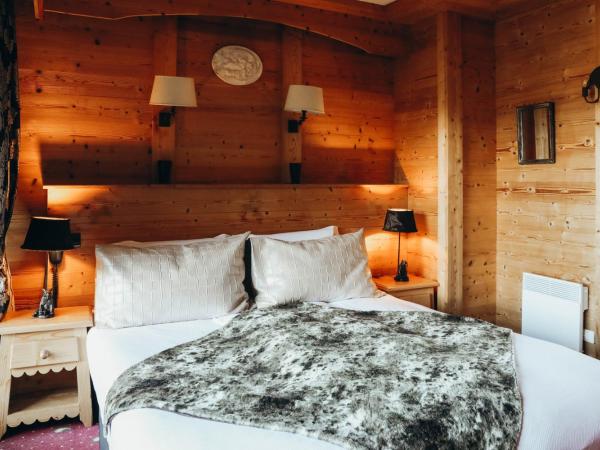 Les Grands Montets Hotel & Spa : photo 8 de la chambre chambre supérieure - vue sur mont-blanc