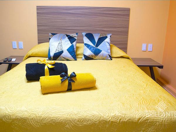 Condominio Brillante GDL : photo 4 de la chambre appartement