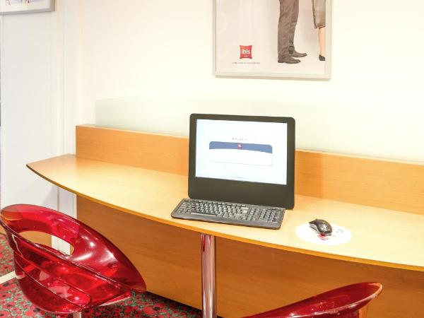 ibis Metz Centre Cathedrale : photo 1 de la chambre chambre lits jumeaux