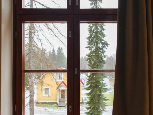 Hotel Metsähirvas : photo 5 de la chambre chambre triple standard