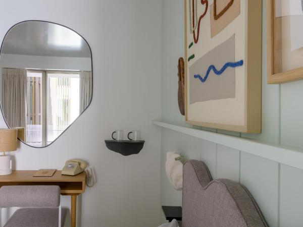 Hôtel de La Plage : photo 10 de la chambre chambre simple avec vue sur le patio