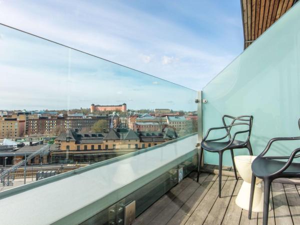 Radisson Blu Hotel Uppsala : photo 5 de la chambre chambre standard avec balcon - vue sur ville