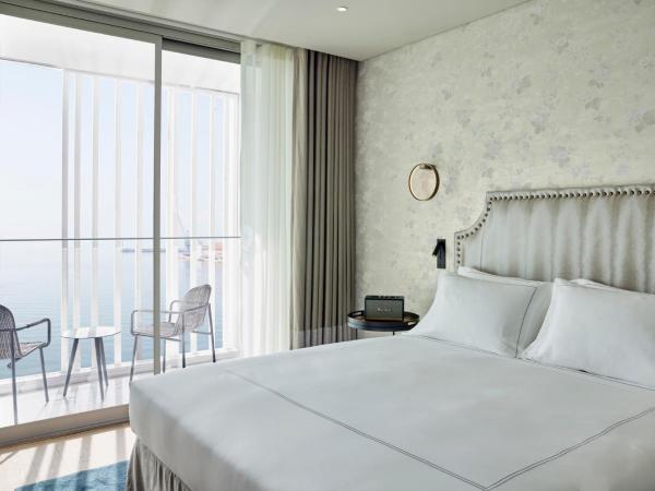 ON Residence : photo 3 de la chambre suite olympos avec balcon - côté mer