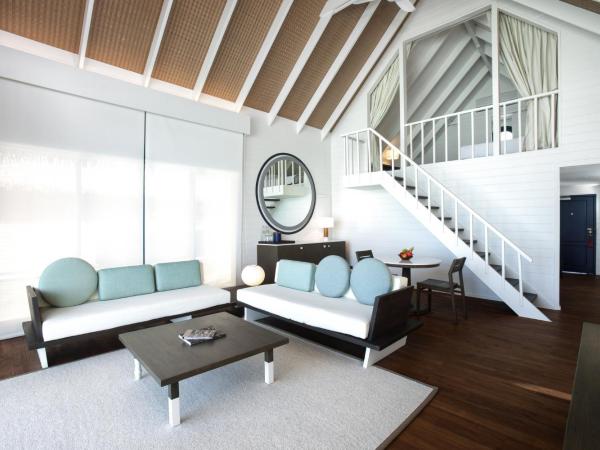 COMO Cocoa Island - Partner Travels FREE for 7 Nights or More : photo 1 de la chambre villa loft sur pilotis dhoni