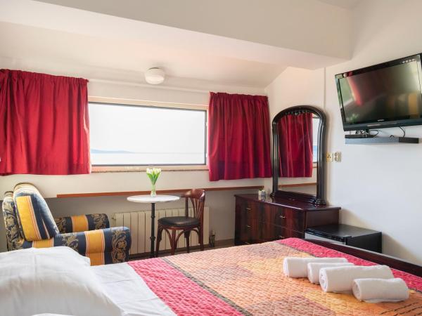 Villa Nico : photo 2 de la chambre chambre double standard - vue sur mer