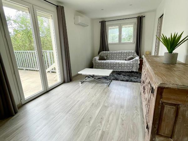 Le Fenouillet Cottage proche des Grands Buffets : photo 5 de la chambre maison 2 chambres