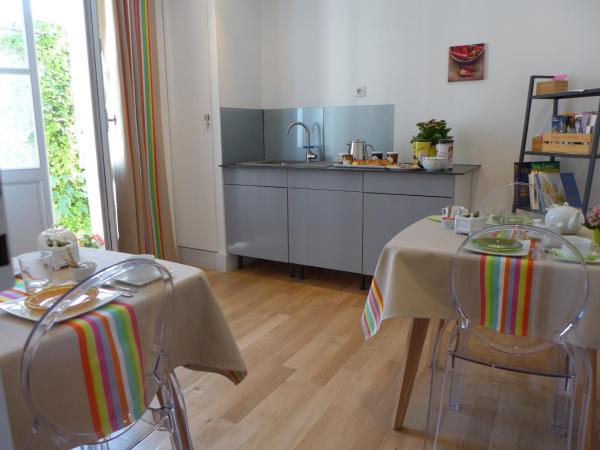 Les Versaillaises : photo 2 de la chambre chambre xxie siècle