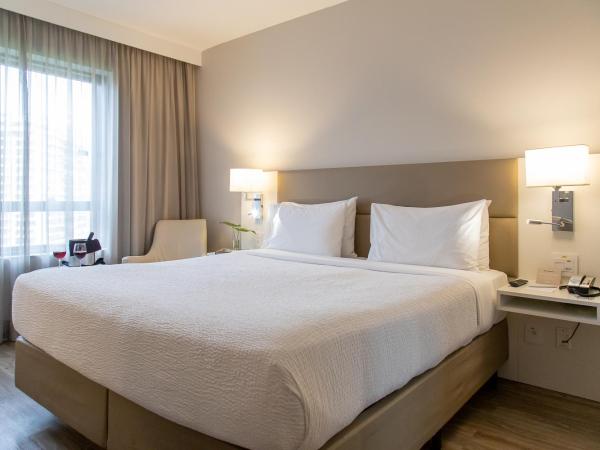 Radisson Rio de Janeiro Barra : photo 4 de la chambre chambre lit king-size supérieure