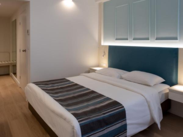 Athens Cypria Hotel : photo 5 de la chambre chambres communicantes (2 adultes + 2 enfants)
