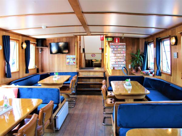 Amice : photo 3 de la chambre chambre lits jumeaux avec salle de bains