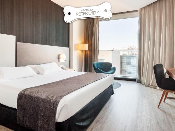 Ilunion Atrium : photo 2 de la chambre chambre double standard - animaux domestiques admis