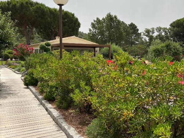 Les Jardins De Santa Giulia - Charmante chambre d'hôte 2 : photo 1 de la chambre chambre double