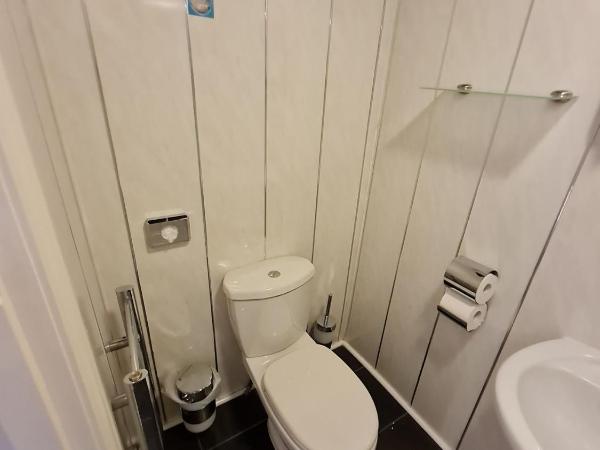 Queens Plaza Hotel : photo 4 de la chambre chambre quadruple