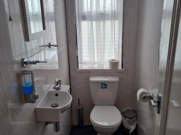 Queens Plaza Hotel : photo 5 de la chambre chambre triple