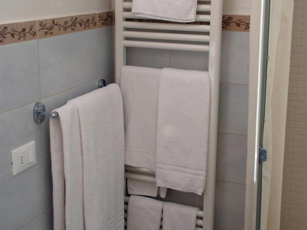 Affittacamere Matteo : photo 5 de la chambre chambre double ou lits jumeaux