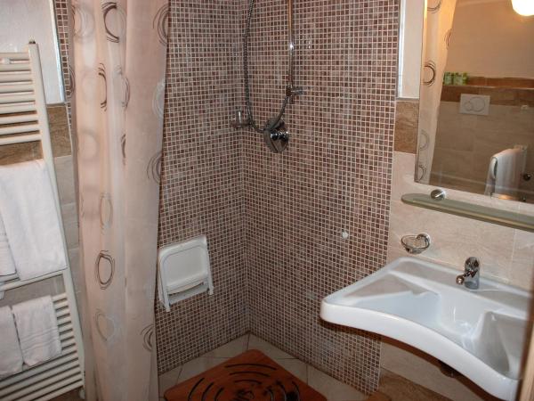 Affittacamere Matteo : photo 4 de la chambre chambre triple