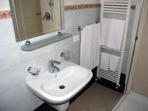 Affittacamere Matteo : photo 8 de la chambre suite deluxe