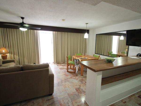 Costa Sur Resort by VRHost : photo 8 de la chambre suite 1 chambre