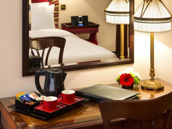 Hotel Barsey by Warwick : photo 2 de la chambre chambre lit queen-size classique