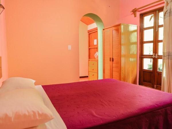 Hotel Las Golondrinas : photo 5 de la chambre chambre double Économique