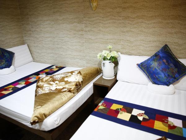 Sandhu Guest House : photo 3 de la chambre chambre triple deluxe