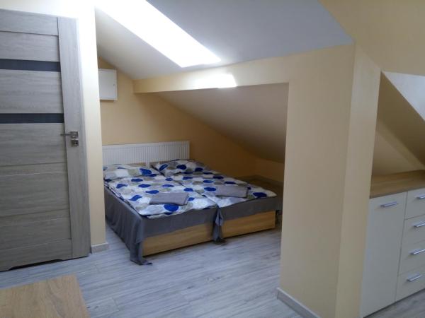 W . LEGIONÓW : photo 3 de la chambre studio familial