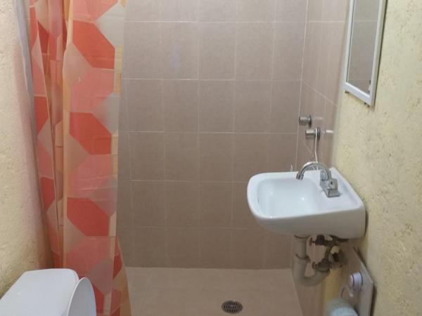 Hotel Villas Monteli Suites Cuernavaca : photo 6 de la chambre chambre double Économique