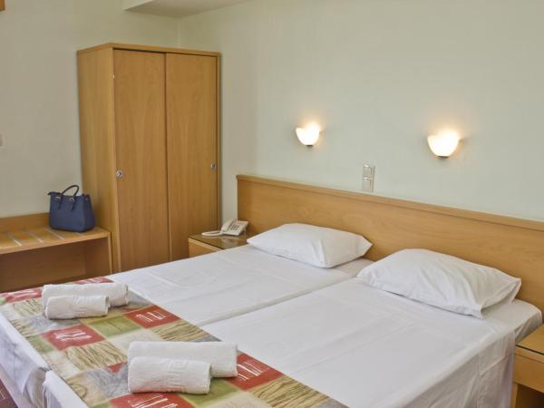 Nafsika Hotel : photo 2 de la chambre chambre lits jumeaux