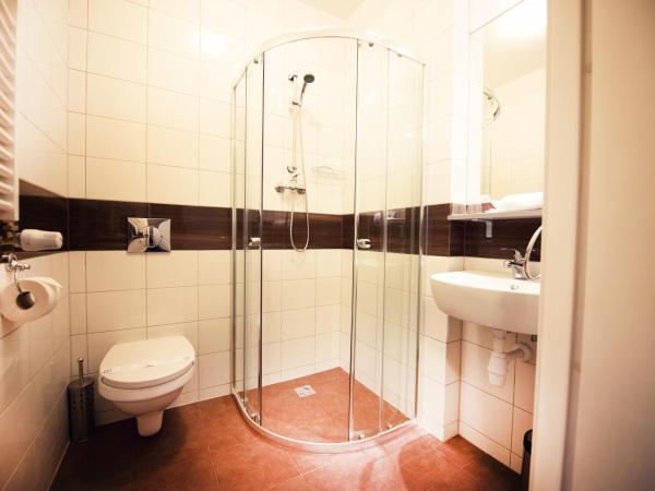 Makara : photo 9 de la chambre chambre double ou lits jumeaux