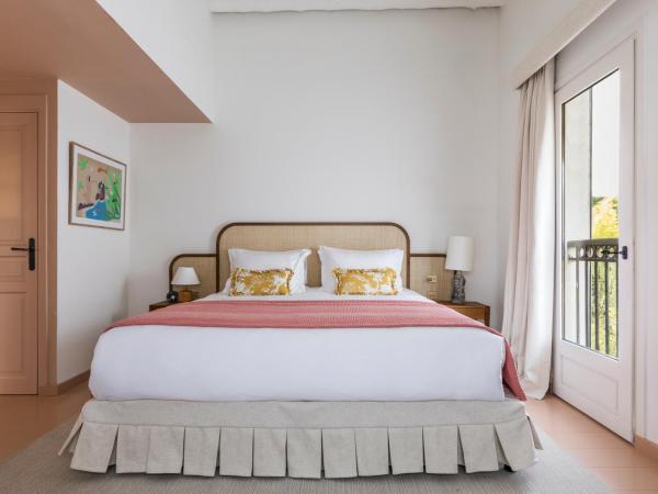 Hôtel La Tartane Saint-Tropez : photo 3 de la chambre chambre double avec patio