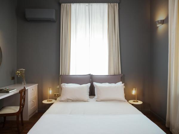 Saray Monumental Luxury Villa Medieval Town, Rhodes : photo 7 de la chambre chambre double - vue sur jardin