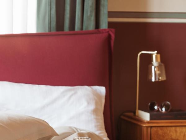 Saray Monumental Luxury Villa Medieval Town, Rhodes : photo 6 de la chambre chambre double deluxe avec vue sur château