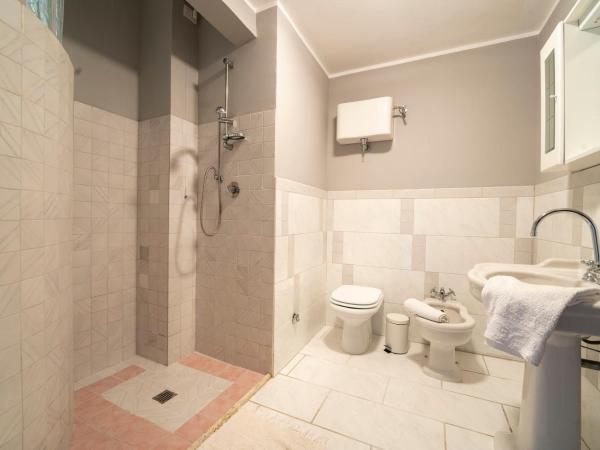 Agriturismo I Pietrini : photo 6 de la chambre chambre deluxe