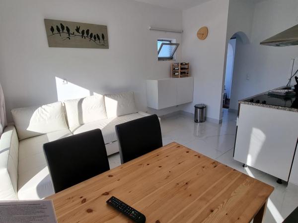 AAA Ana Albufeira Apartments : photo 6 de la chambre appartement avec balcon