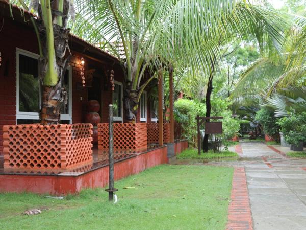 Brown Town Resort & Spa : photo 2 de la chambre studio avec vue sur jardin