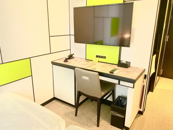 Henn na Hotel Osaka Shinsaibashi : photo 4 de la chambre chambre lits jumeaux - lg styler