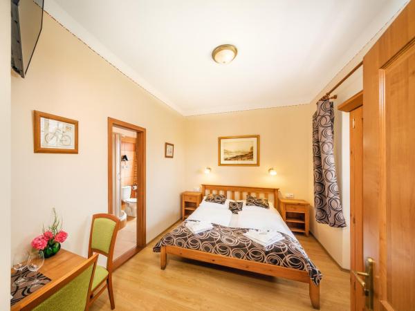 Penzion Gardena : photo 5 de la chambre chambre double standard