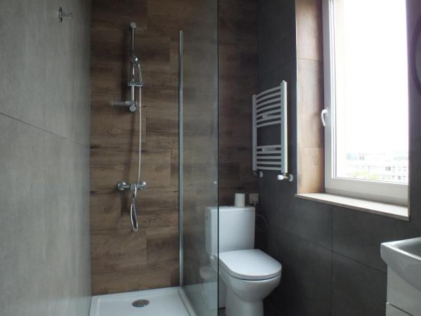 Apartamenty Nila : photo 6 de la chambre chambre lits jumeaux avec salle de bains privative