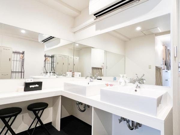 Osaka Nipponbashi EVISU HOSTEL エビスホステル : photo 6 de la chambre lit simple dans dortoir pour femmes