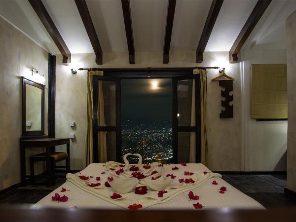 Raniban Retreat : photo 10 de la chambre cottage - vue sur montagne